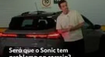 Vai comprar o Chevrolet Sonic? 8 pontos essenciais que você precisa saber antes de fechar negócio, da correia banhada a óleo aos preços e acessórios